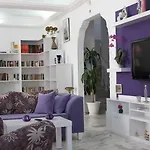 Cenk Bey ホテル 3*