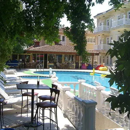 Cenk Bey Otel Fethiye