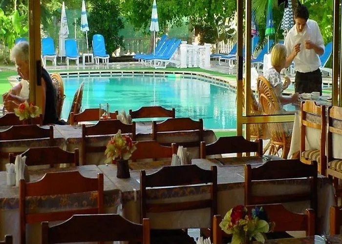 Hotel Cenk Bey Fethiye