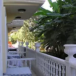 Hotel Cenk Bey 3*